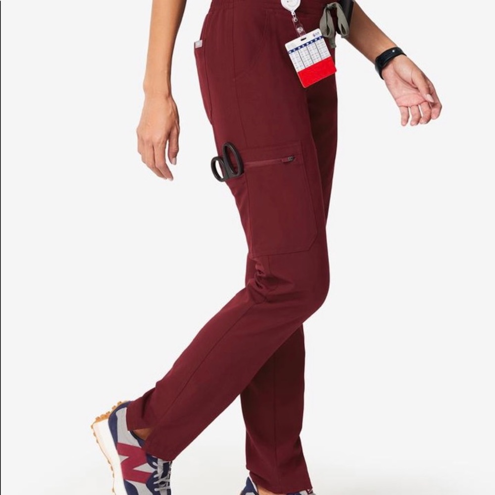 3 Figs scrub pants